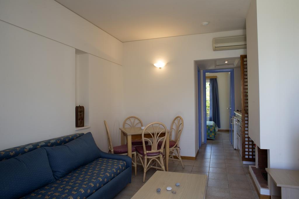 Dionysos Authentic Resort & Village Agia Fotia  Eksteriør bilde